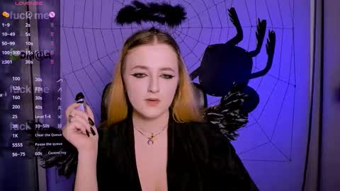 Snapshot of miriam_crazy chatting on October 2025 11:05:01 PM miriam_crazy online show from October 2025 11:05:01 PM