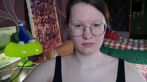 Snapshot of miriamor chatting on April 2026 08:02:02 AM Mira online show from April 2026 08:02:02 AM