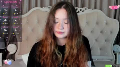 Miriam WhiteF online show from October 2025 04:00:01 AM