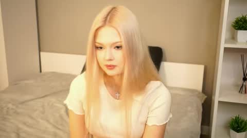 Elsa online show from October 2025 10:10:01 PM