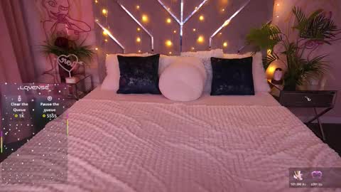 Snapshot of miriellenymph chatting on March 2026 08:26:33 AM Mira online show from March 2026 08:26:33 AM