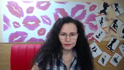 Snapshot of miroslava_happi chatting on September 2025 06:02:02 AM Miroslava Happi online show from September 2025 06:02:02 AM