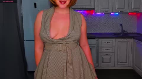 Shelley online show from December 2024 07:21:01 AM