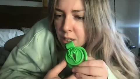 Snapshot of mis0h0rnybabii chatting on January 2025 04:59:01 PM MisoHorny aka Goddess Sahara online show from January 2025 04:59:01 PM