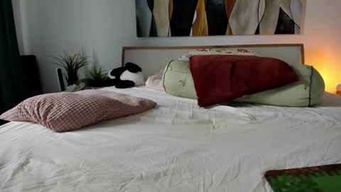 Snapshot of mis_eva chatting on September 2025 06:24:02 AM Eva online show from September 2025 06:24:02 AM