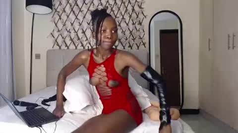 Snapshot of mis_kaylee chatting on July 2026 12:16:01 AM mis_kaylee online show from July 2026 12:16:01 AM