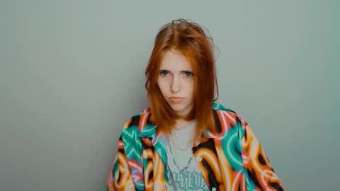 misaki_chan_ online show from October 2025 08:17:01 PM