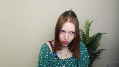 Snapshot of misaki_chan_ chatting on April 2026 09:45:01 PM misaki_chan_ online show from April 2026 09:45:01 PM