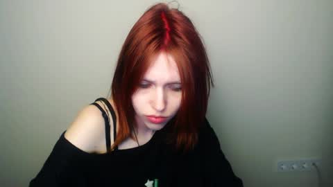 Snapshot of misaki_chan_ chatting on April 2026 09:19:01 PM misaki_chan_ online show from April 2026 09:19:01 PM