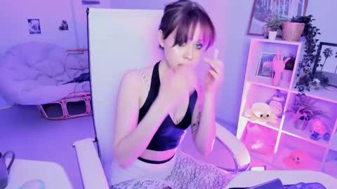 Snapshot of misapage chatting on March 2025 07:06:01 PM Misa online show from March 2025 07:06:01 PM
