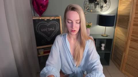 Snapshot of mishapallmer chatting on October 2025 01:56:01 AM mishapallmer online show from October 2025 01:56:01 AM