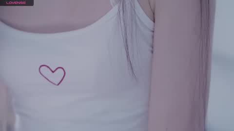 Snapshot of miso_misa chatting on March 2025 12:54:02 PM Misa online show from March 2025 12:54:02 PM