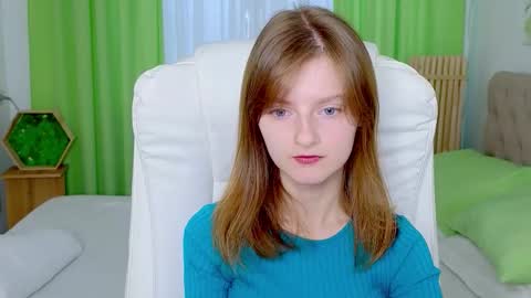 Snapshot of miss___alisa chatting on March 2026 12:23:01 PM Alisa NONNUDE online show from March 2026 12:23:01 PM