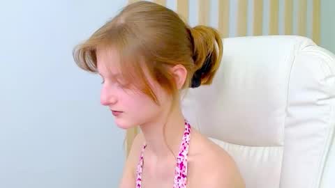 Snapshot of miss___alisa chatting on March 2026 05:08:01 PM Alisa NONNUDE online show from March 2026 05:08:01 PM