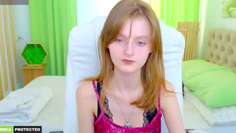 Snapshot of miss___alisa chatting on March 2026 02:50:02 PM Alisa NONNUDE online show from March 2026 02:50:02 PM