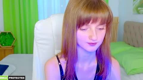 Snapshot of miss___alisa chatting on April 2026 03:53:01 PM Alisa NONNUDE online show from April 2026 03:53:01 PM
