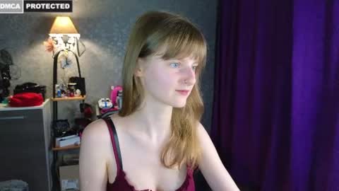 Snapshot of miss___alisa chatting on July 2026 07:45:01 PM Alisa NONNUDE online show from July 2026 07:45:01 PM
