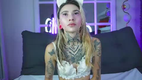 Snapshot of miss___angel chatting on June 2026 11:03:02 AM miss___angel online show from June 2026 11:03:02 AM