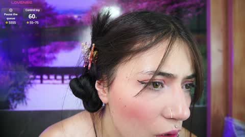 Charlotte online show from January 2025 04:38:01 PM