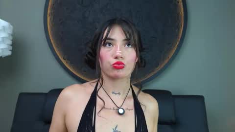 Charlotte online show from September 2025 06:08:02 PM