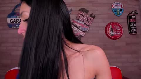 Evangeline online show from December 2025 02:06:02 AM