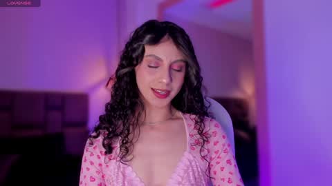 Charlotte online show from January 2025 08:00:01 PM