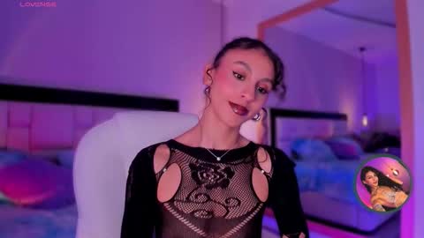 Charlotte online show from September 2025 04:36:02 AM