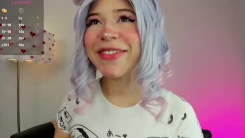 Snapshot of miss__daphne chatting on September 2025 02:34:01 AM Daphne online show from September 2025 02:34:01 AM