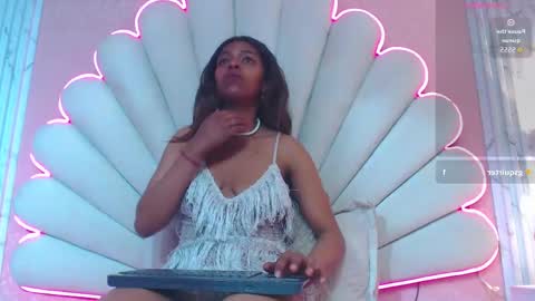 miss__smith_ online show from September 2025 04:01:02 PM