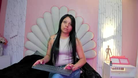 miss__star_ online show from May 2026 03:08:02 PM