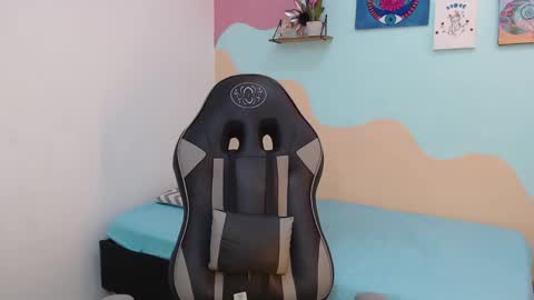 Akemi 3 online show from March 2025 05:00:02 PM