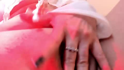 Snapshot of miss_alhy chatting on May 2026 01:19:01 PM online show from May 2026 01:19:01 PM