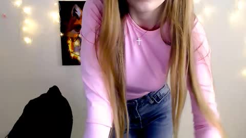 Snapshot of miss_angelina_ chatting on March 2026 07:04:02 AM Angelina online show from March 2026 07:04:02 AM