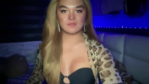 Snapshot of miss_anita_69x chatting on April 2026 01:58:01 AM Anita online show from April 2026 01:58:01 AM