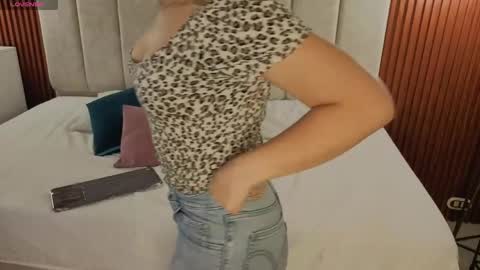 ANTHOLELLA   online show from April 2026 11:22:02 AM