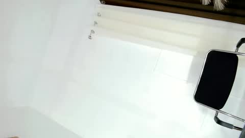 Snapshot of miss_azumix chatting on September 2025 02:17:02 PM AZUMI online show from September 2025 02:17:02 PM