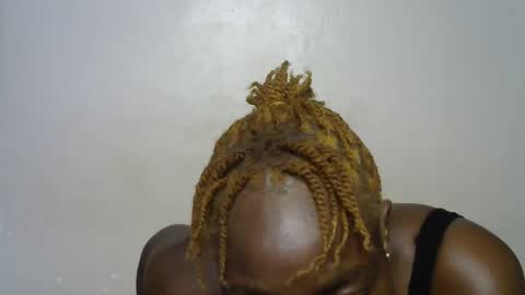 miss_bani online show from April 2026 06:34:01 PM