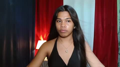 Snapshot of miss_bellah chatting on November 2025 05:15:02 PM Bellah online show from November 2025 05:15:02 PM