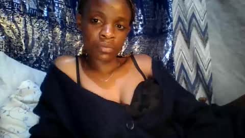 miss_belllo online show from February 2025 10:44:02 PM