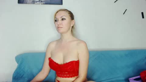 miss_blonde1 online show from February 2025 06:26:02 AM