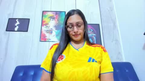 Naty online show from June 2026 07:52:02 PM