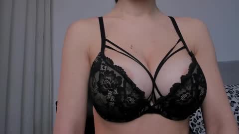 Ivy online show from February 2025 03:45:02 PM