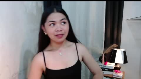 Briella online show from April 2026 12:32:01 PM