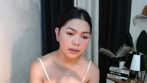 Snapshot of miss_briella chatting on June 2026 06:01:02 PM Briella online show from June 2026 06:01:02 PM