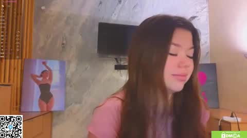 Sandy online show from February 2026 12:42:01 AM