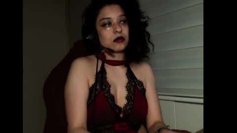 Miss Carmila online show from October 2025 11:35:01 PM