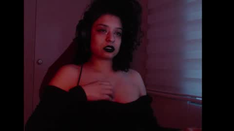 Miss Carmila online show from October 2025 10:51:01 PM