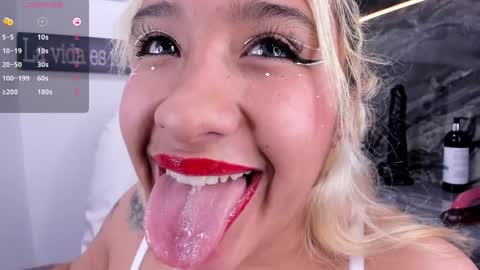 Danika online show from December 2024 02:27:02 PM