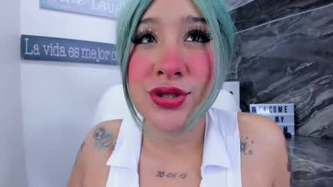 Snapshot of miss_danika chatting on November 2025 11:01:02 AM Danika online show from November 2025 11:01:02 AM