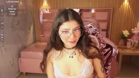 Snapshot of miss_devil_s chatting on March 2026 03:23:01 AM miss_devil_s online show from March 2026 03:23:01 AM